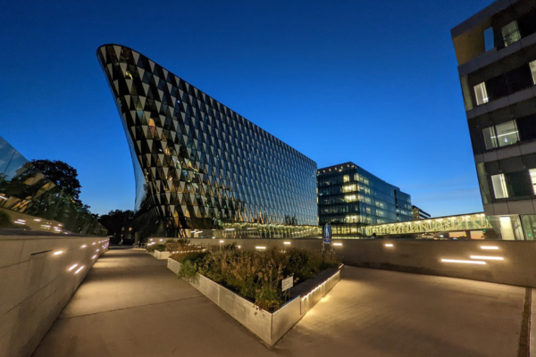 iconic building image