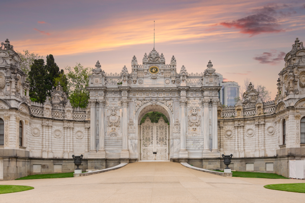 iconic building image