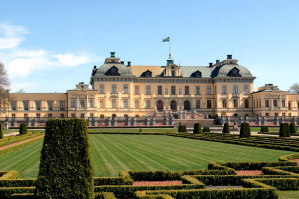 iconic building image