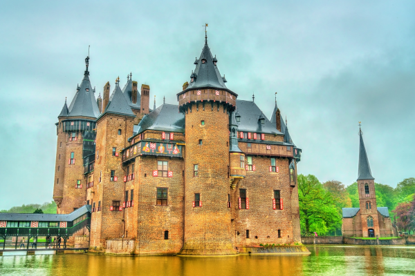 iconic building image