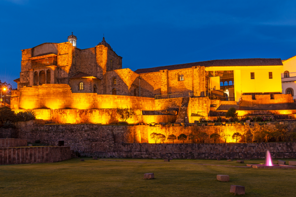 iconic building image