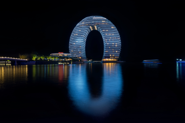 iconic building image