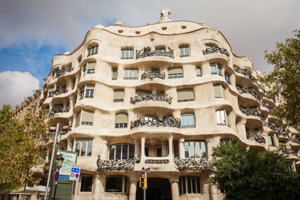 iconic building image