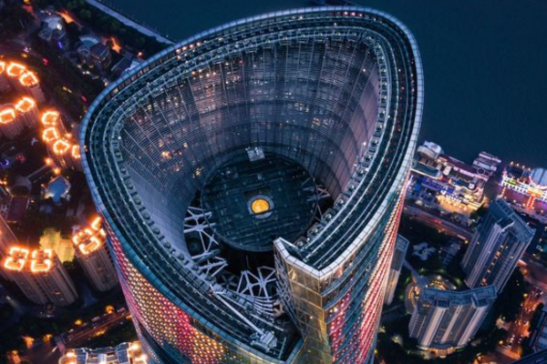 iconic building image