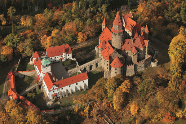 iconic building image