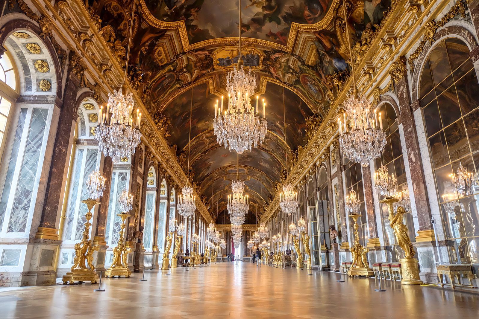 iconic building image